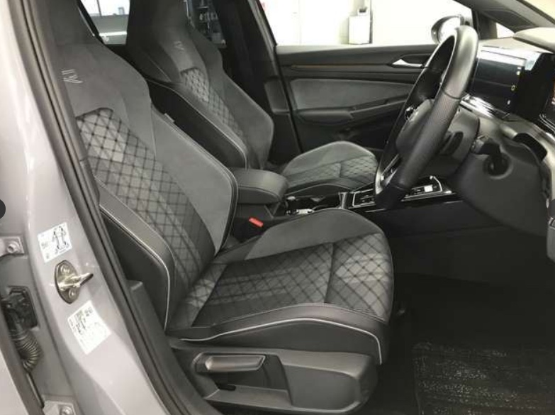 Volkswagen Golf 2023 – TDI R line
