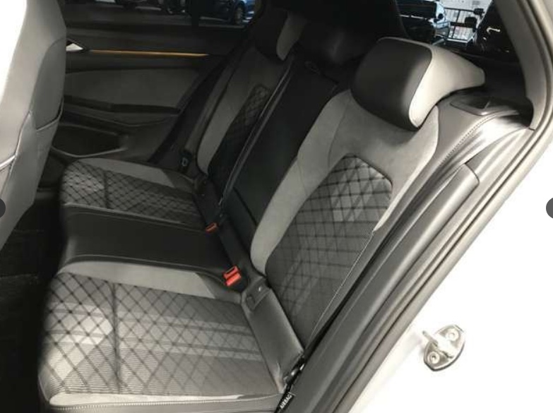 Volkswagen Golf 2023 – TDI R line